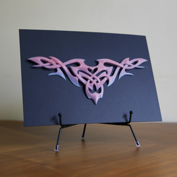 Рельеф R1 ROCKDECOR флюоресцентный на подложке на подставке