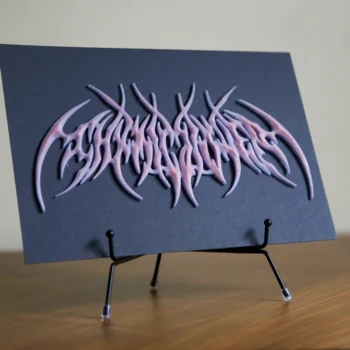 Рельеф R5 ROCKDECOR флюоресцентный на подложке на подставке 1