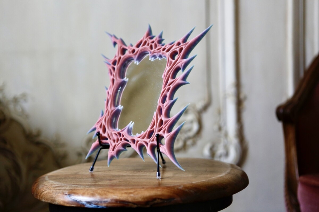 малое зеркало рокдекор флюоресцентное 01